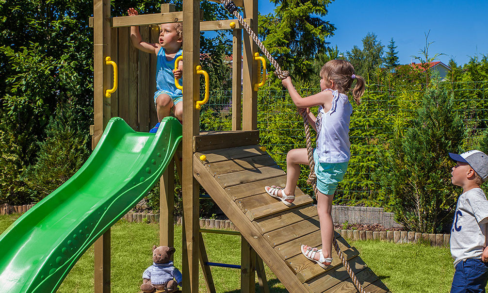 Tour de jeux pour enfants en bois traité autoclave FUNNY 3 ... Tour de jeux pour enfants en bois traité autoclave FUNNY 3 – Image 2