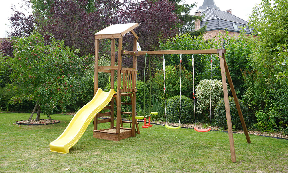 Tour de jeux pour enfants en bois traitée autoclave Féroé .. Tour de jeux pour enfants en bois traitée autoclave Féroé